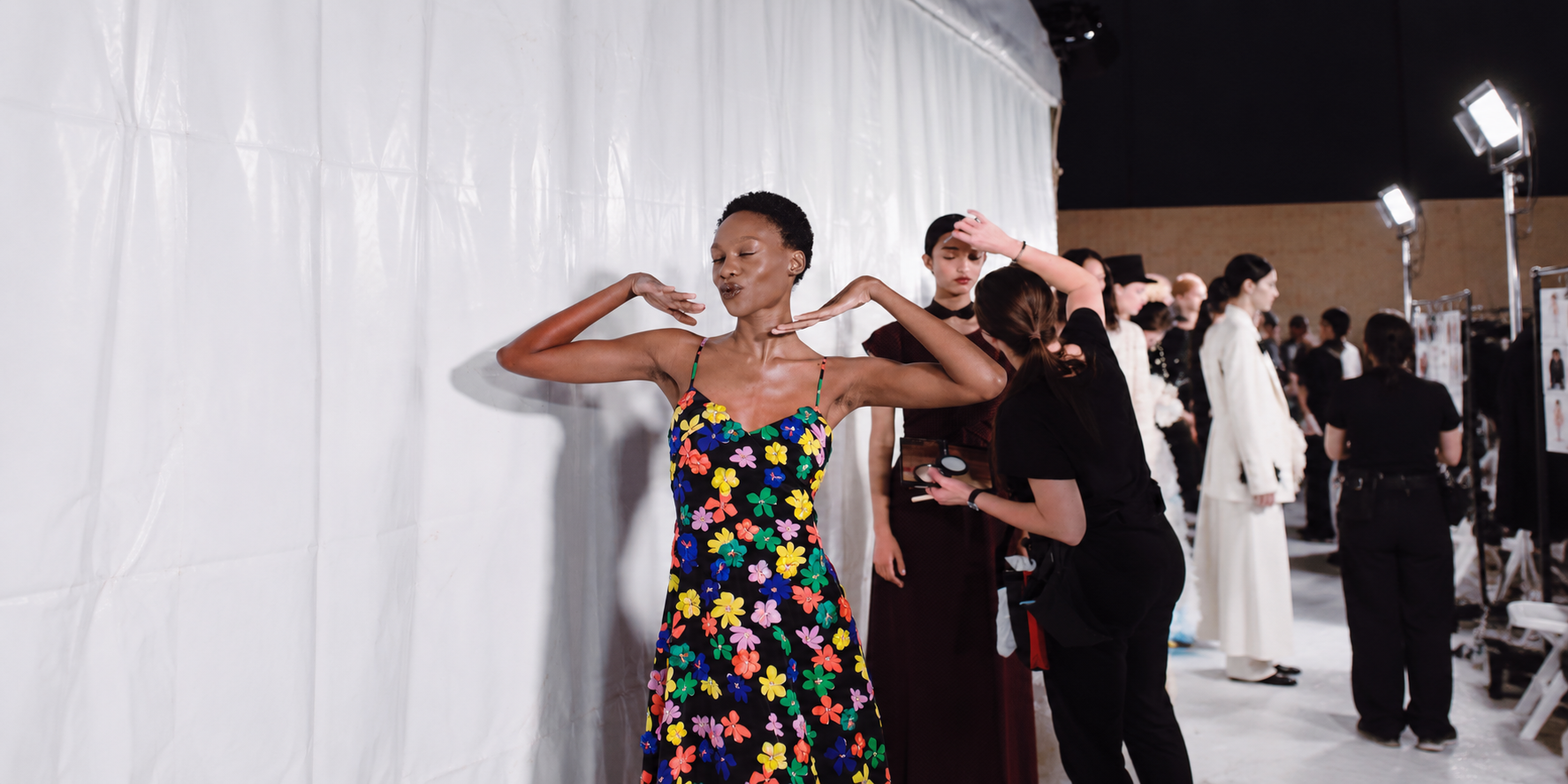 When Couture Flexes Its Muscles, Chanel Chooses Whispered Elegance Instead