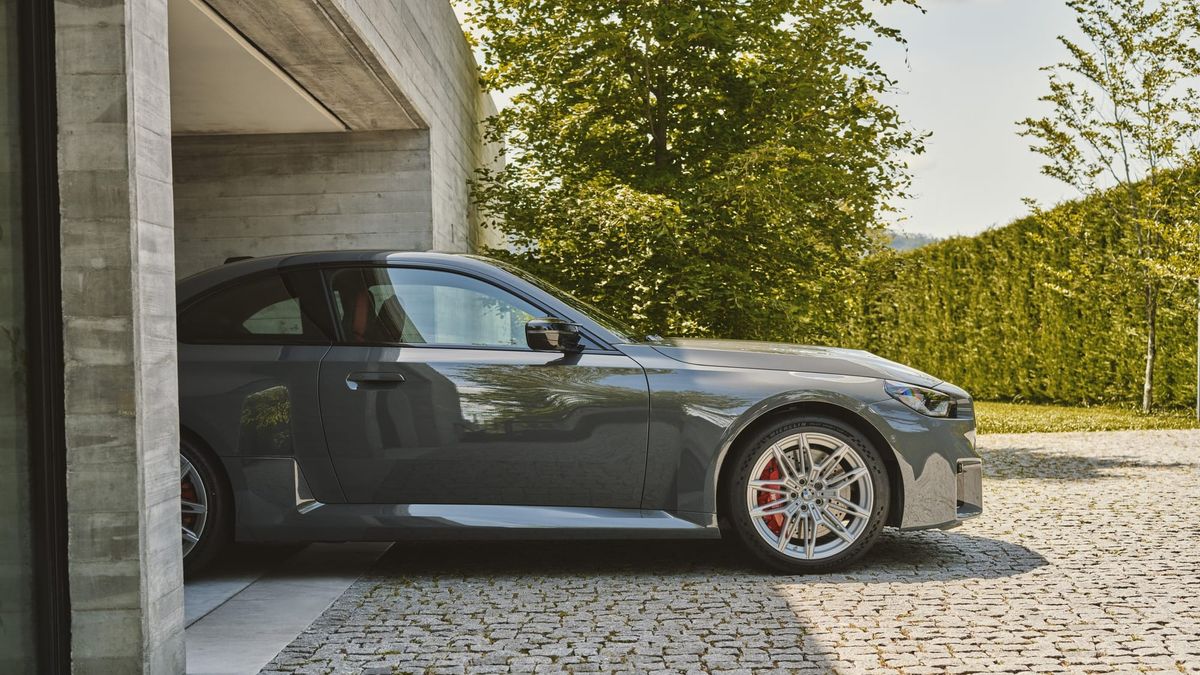 Back to Basics: Jeremy Clarkson on the BMW M2