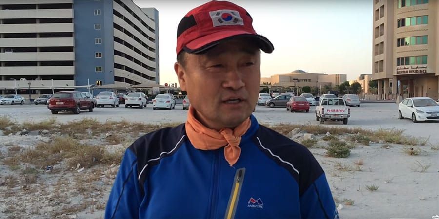 The Amazing Millionaire from South Korea Who Voluntarily Cleans the Streets of Bahrain