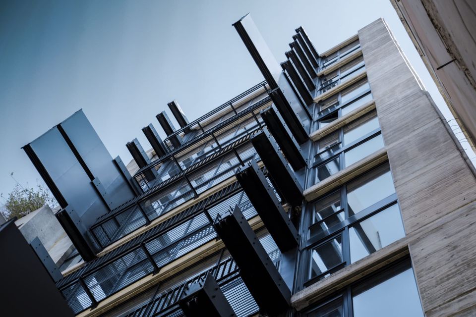 Off the Wall Thinking: Fouad Samara's Modulofts and Their Sliding Partition Walls