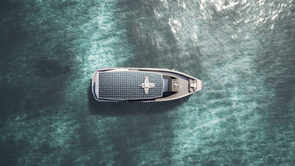 Glide in Plain Sight: A Cool, New, Open-Walkaround Electric Hydrofoil
