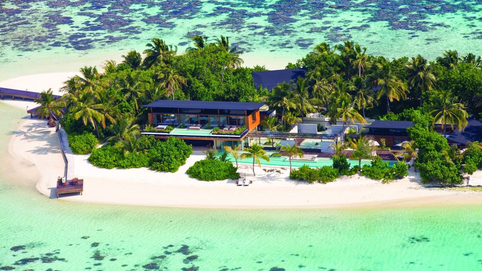 Is this Picture-Perfect Private Island in the Maldives really worth $45,000-a-night?