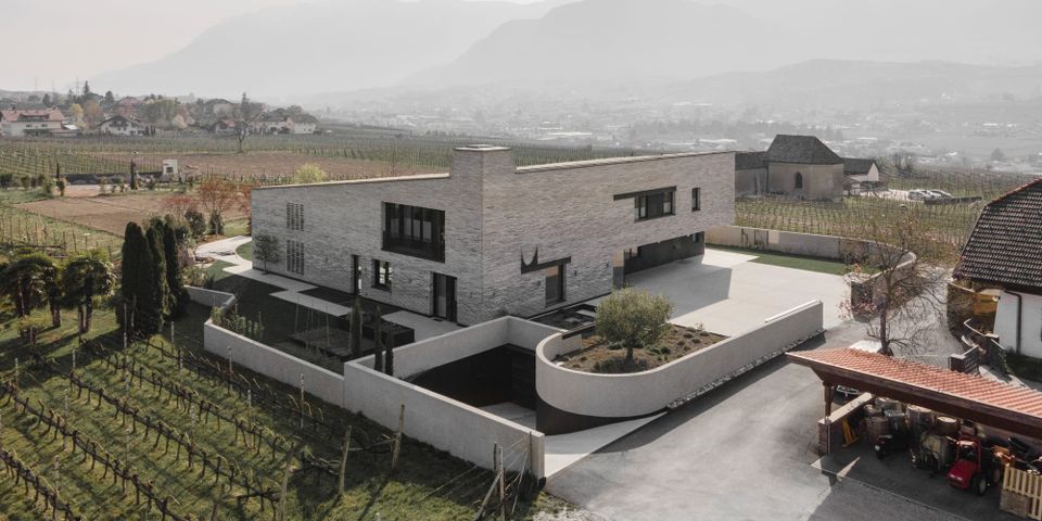 How Sandy Attia Is Redefining Architecture in the Heart of the Dolomites with MoDus