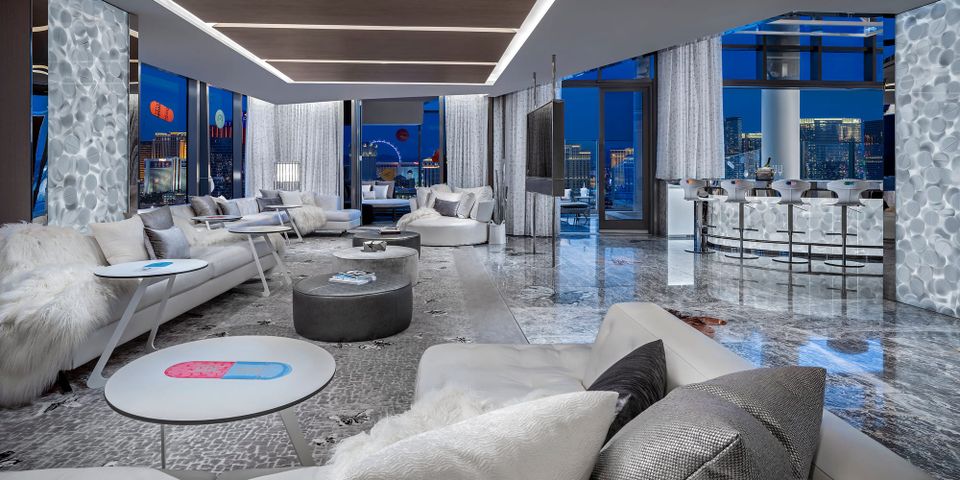 Inside Damien Hirst’s Outrageous Las Vegas Suite, Where Art Meets Excess