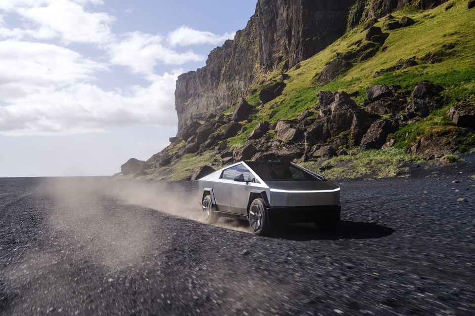 Tesla Cybertruck: Six Reasons This Radical Electric Beast Fascinates Us