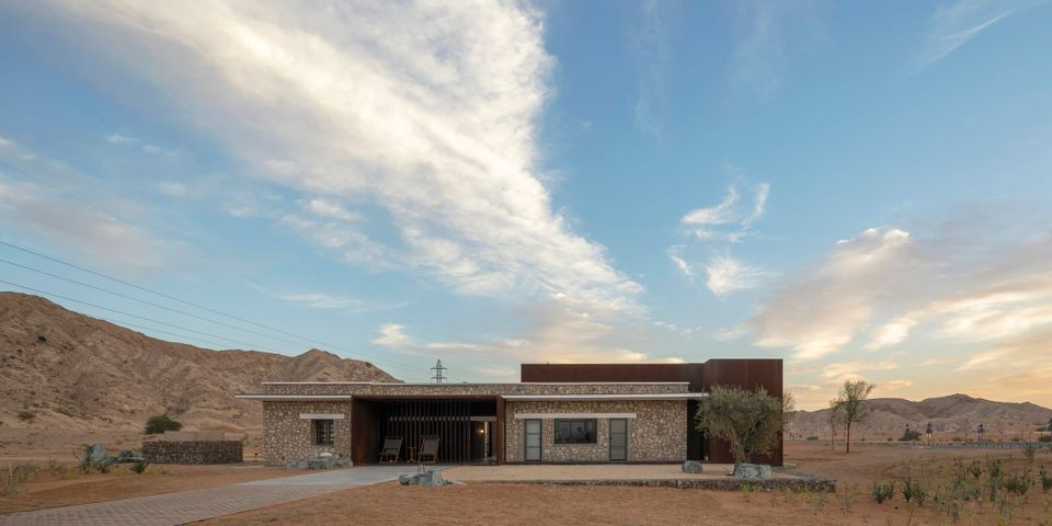 Al Faya Lodge: A Desert Hideaway Where Heritage Meets Contemporary Luxury