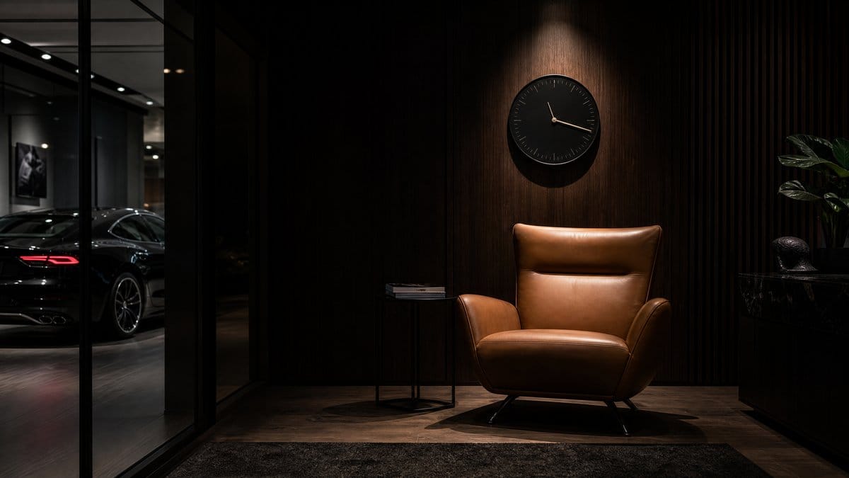 The 20-Minute Wait That's Killing Your CSI: How to Eliminate F&I Friction Without Cutting Corners