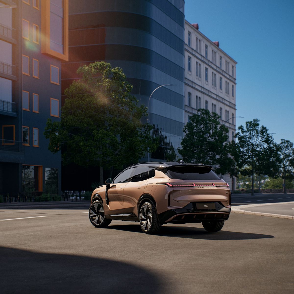 Lynk&Co 08, First of a New Breed?
