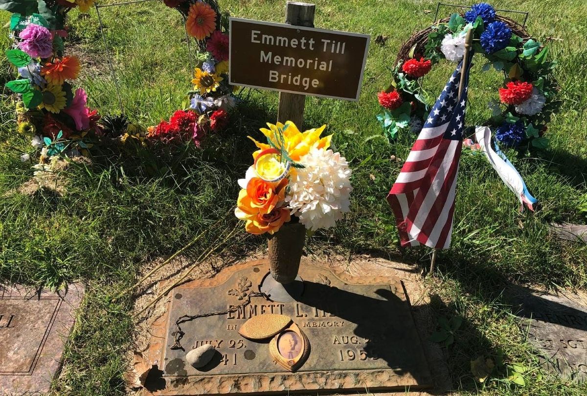 Families searching for loved ones missing from a South Suburban cemetery are losing the resources to help.