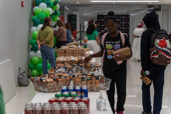 South Side parents want more for their kids' schools as CPS funding falls further behind