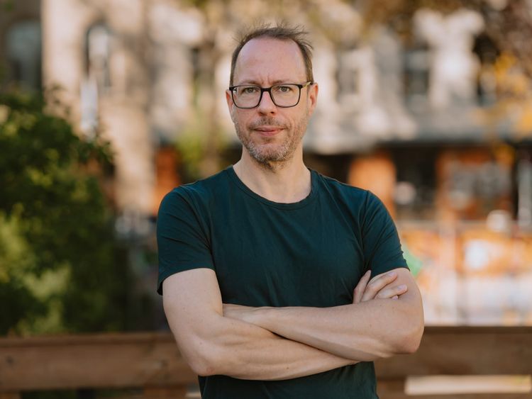 Plattformen und Journalismus: Die Entkernung der Demokratie