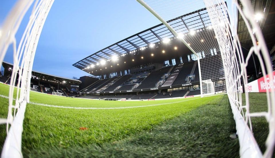 Hvað ætti miði á leik að kosta?