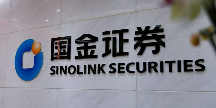 国金证券：年报遭监管问询，股价年内跌超14%，控股股东“喊话”回购