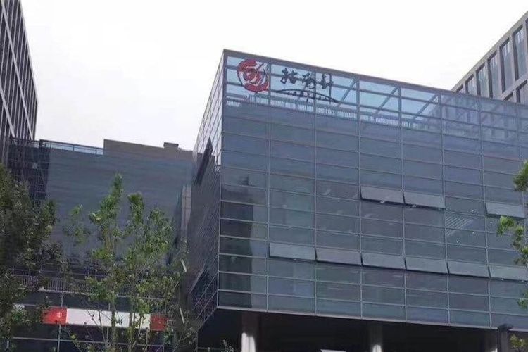 不断砸钱“养大”麦高证券，指南针的“东方财富梦”何时圆？
