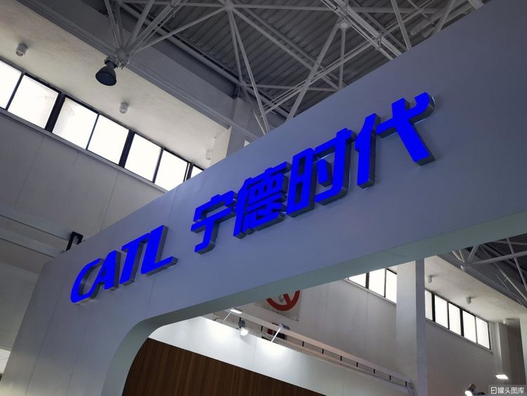 摩根大通一篇研报“放倒”宁德时代，一天市值蒸发400亿元