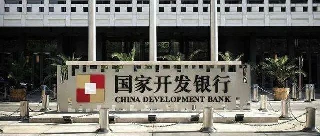 两天拿出1091万，国开行湖南外包文秘、营运和助学贷，正式编制更难了