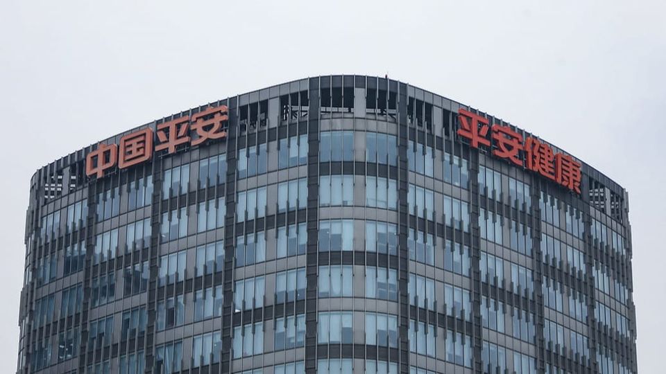 保险协同收入停滞，企业健管增长65%：平安健康换引擎