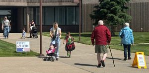 South Dakotans vote in statewide primary and local races