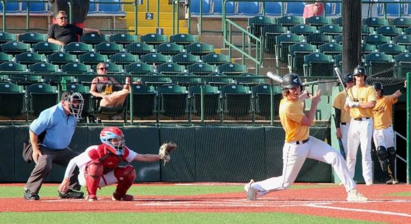 Is South Dakota the only state that doesn’t sanction high school baseball?