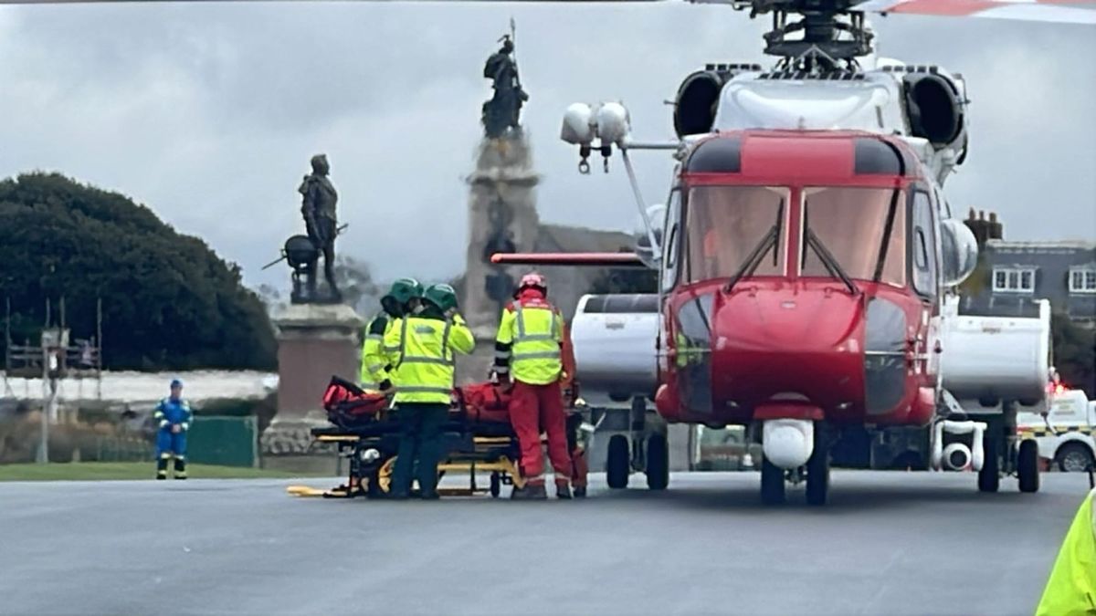 Coastguard helicopter lands on Hoe after Navy medical alert