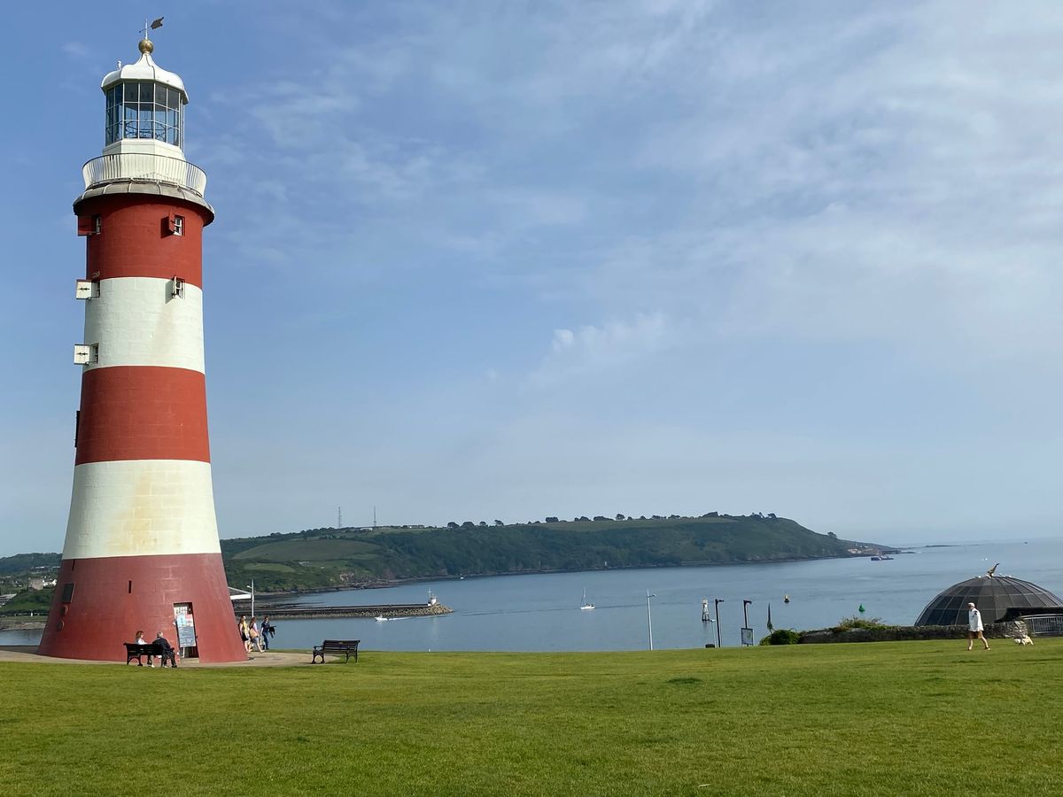 No swim advice at Hoe bathing spots after sewage alert