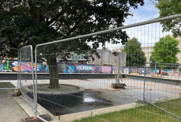 A fenced-off eyesore for two years.... but an end is in sight; an art museum on The Hoe - but no BBQs; and The Captain has his eye on the Sound...