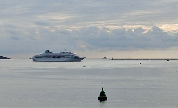 Scene on the Sound: A quieter week for ships - but not for the weather!