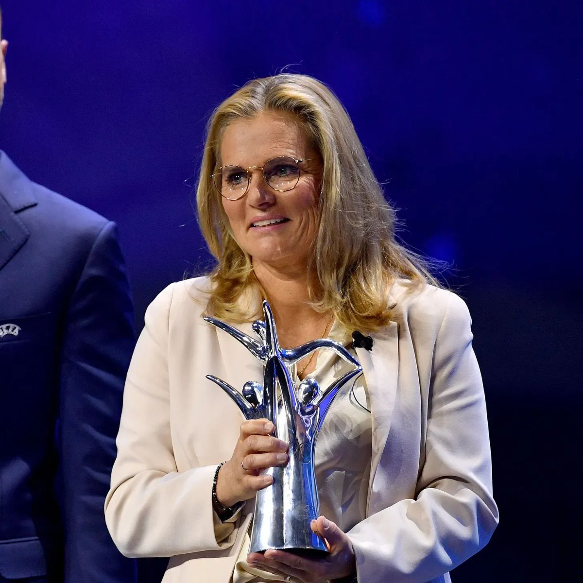 Sarina Wiegman always keeps it classy, (as we all aspire to do)