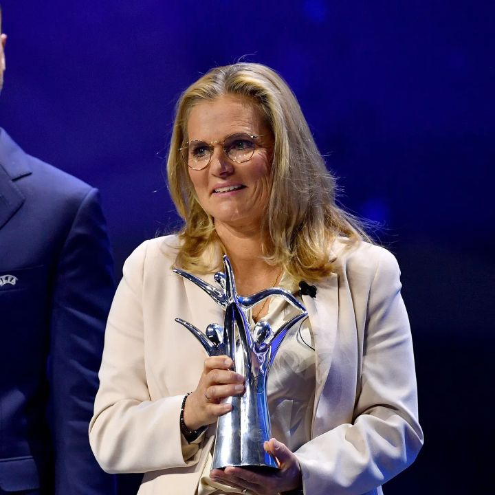 Sarina Wiegman always keeps it classy, (as we all aspire to do)