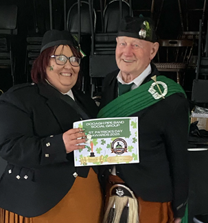 A person and person holding a sign

AI-generated content may be incorrect.