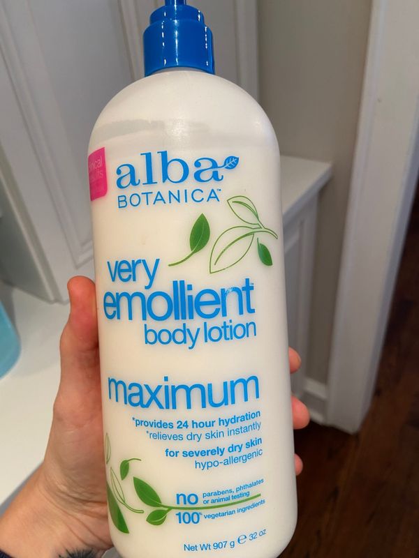 Hands that don't make you cry