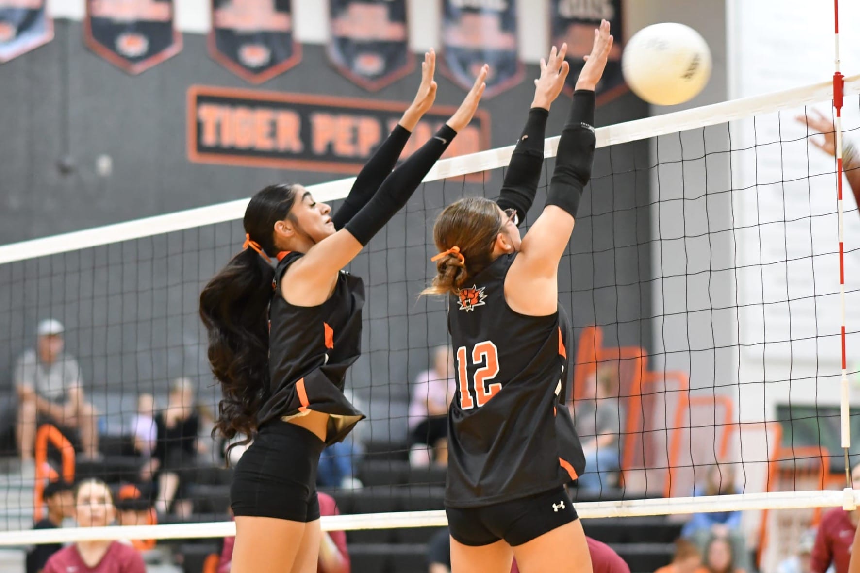 Tigers break through with two wins at home tournament; drop match to Grandview 3-1