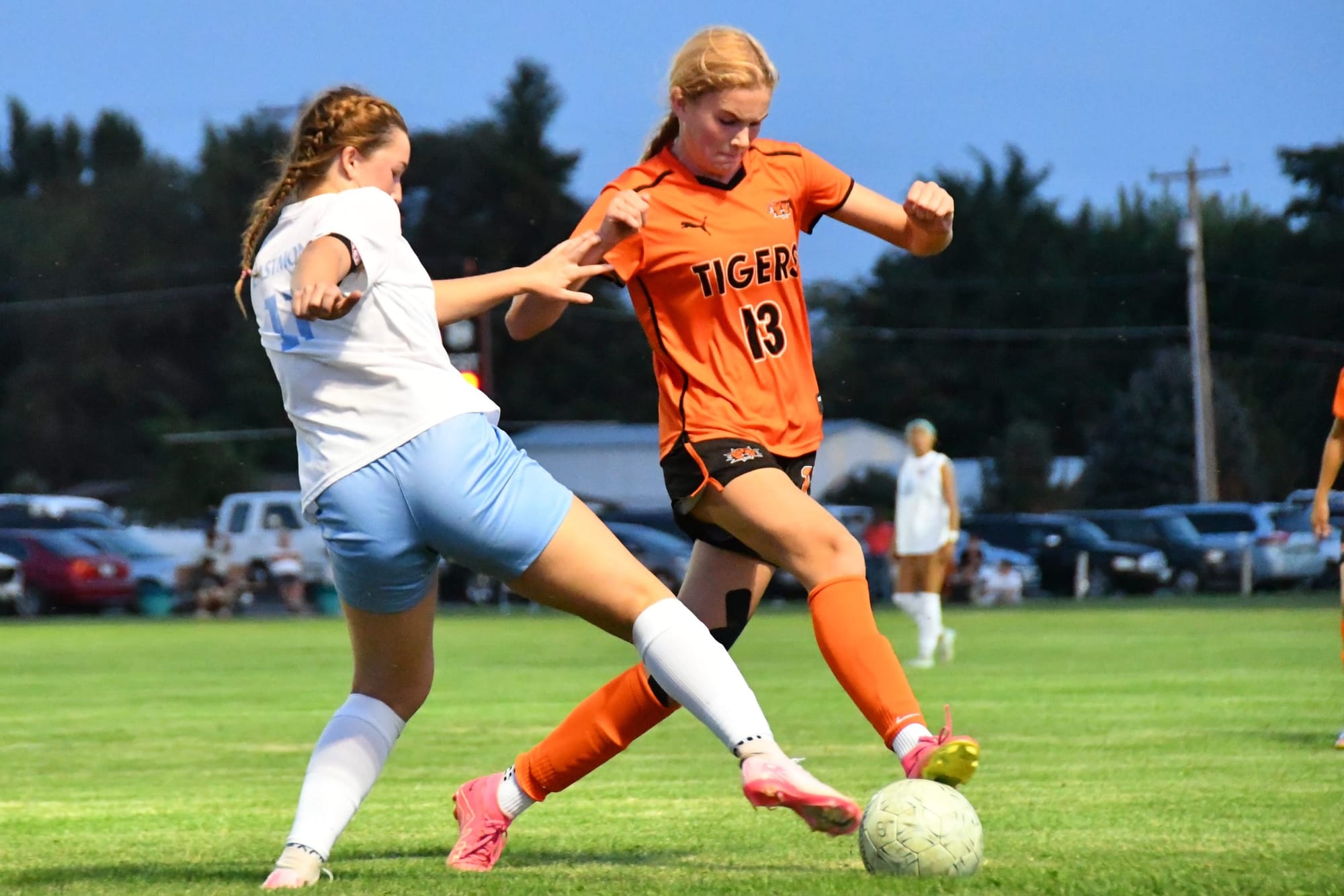 Addink hat trick powers Ephrata past Grandview, 5-2