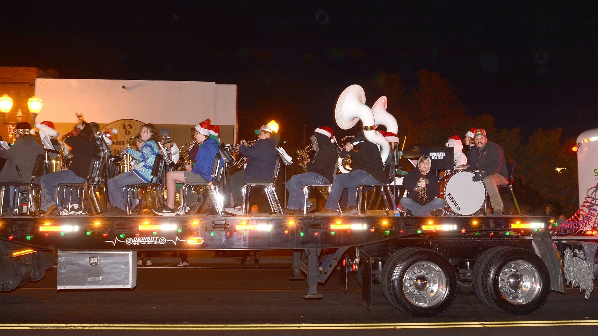 Ephrata rings in the holidays with 'Bells on Basin' festivities