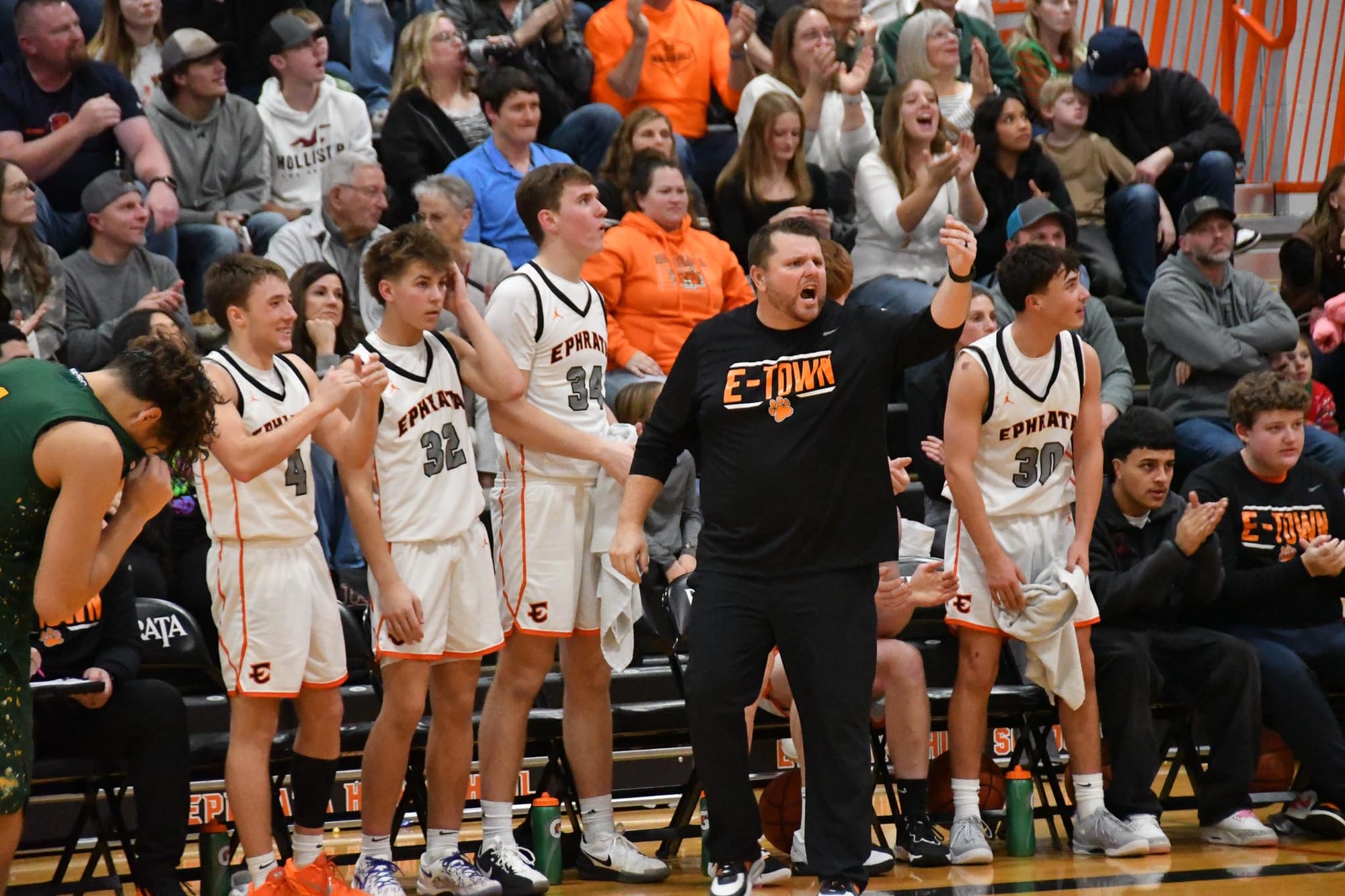 Rick Walter steps away from EHS boys basketball to focus on family