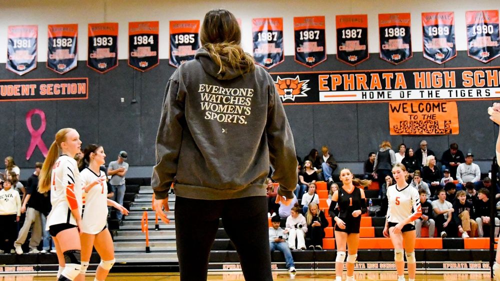 Tigers fall in district soccer, volleyball action post image