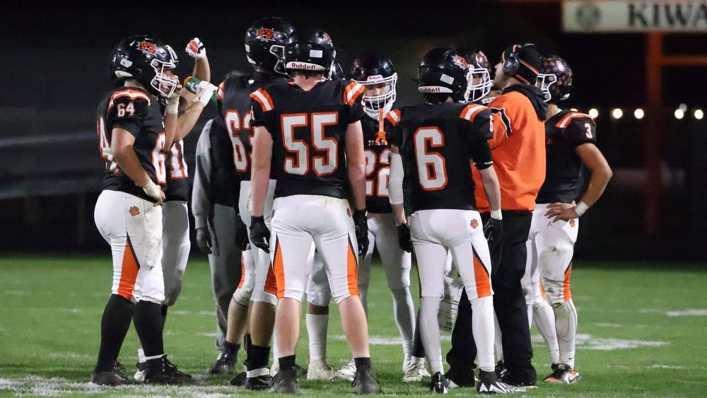 Update: Ephrata’s football season ends; Prosser, Othello and East Valley advance to state post image