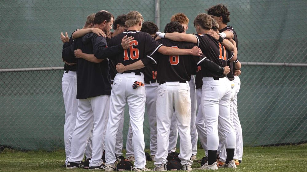 Tiger baseball season ends with district play-in loss to Prosser post image