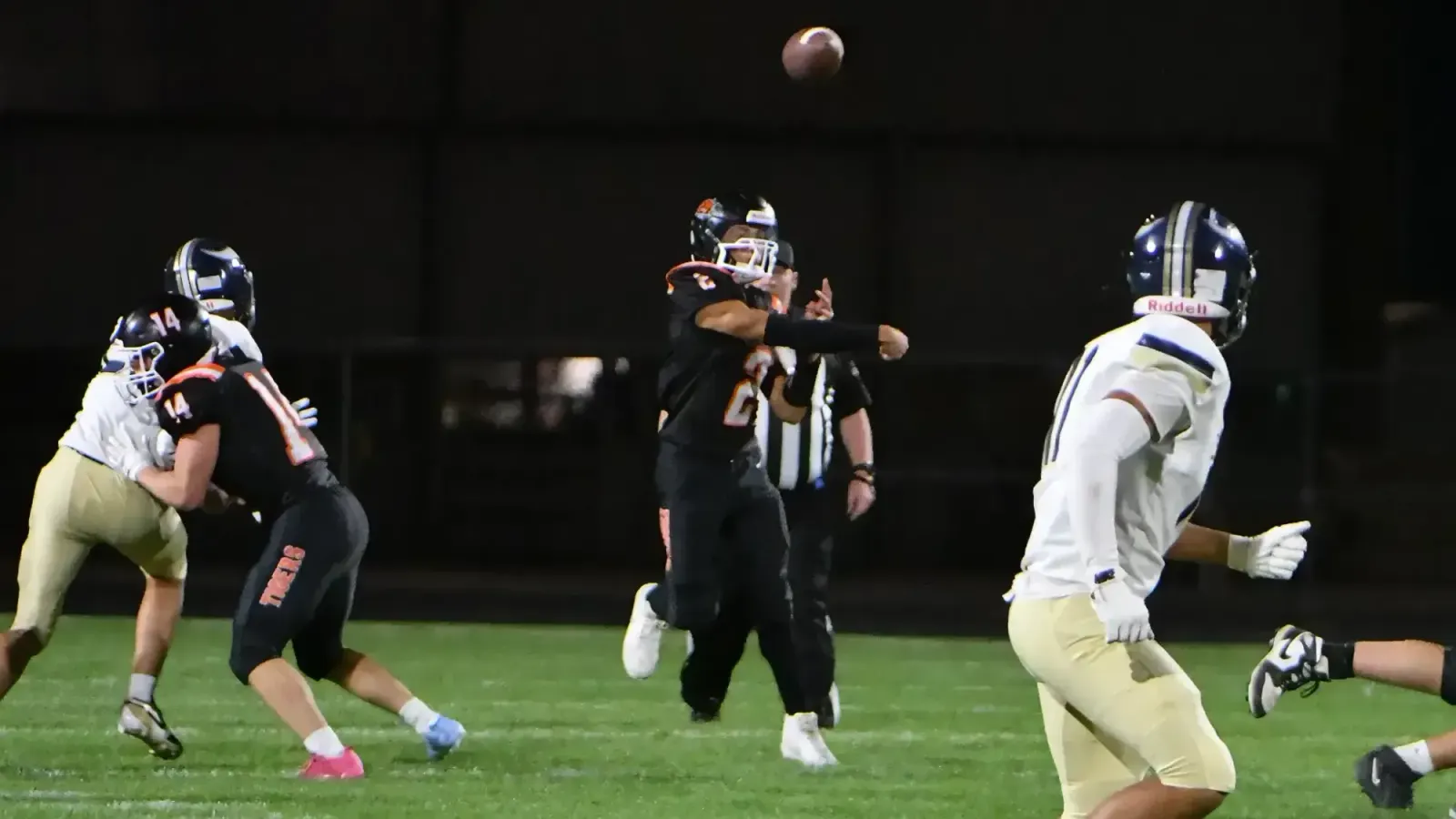 Tigers rally in second half, but fall 18-14 at East Valley post image
