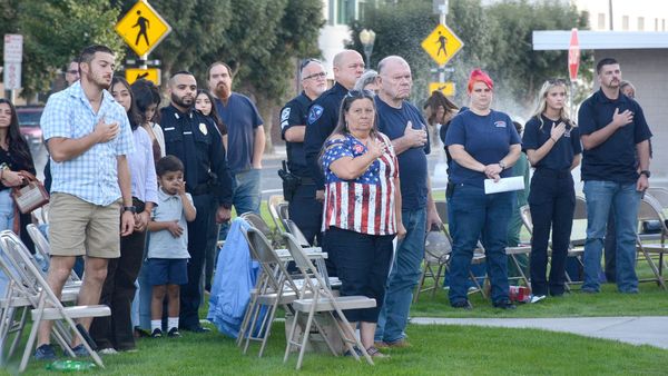 9/11 ceremony: tribute to first-responders, military for service