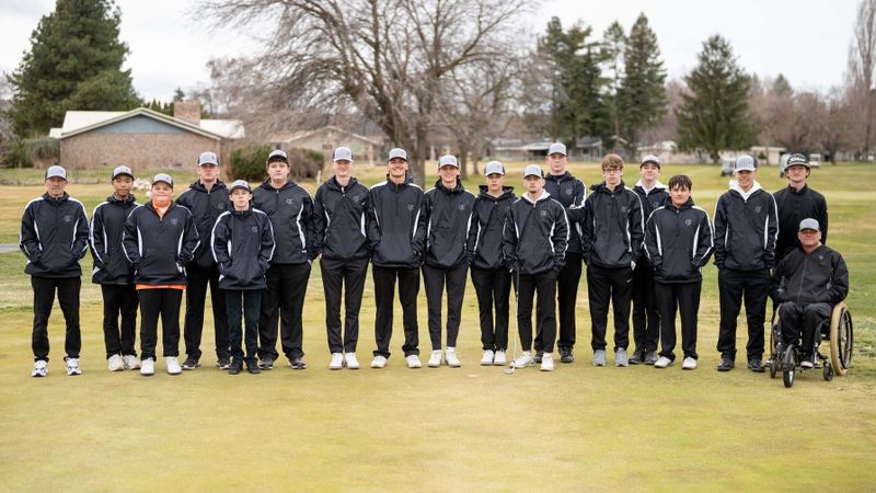 Molitor, Tigers look to defend perfect CWAC golf record post image