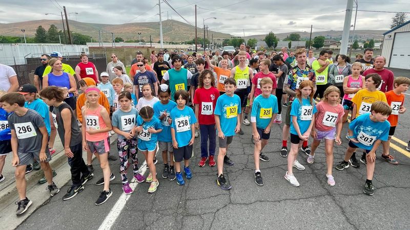 Signups underway for Sage-N-Sun fun run, hoop tourney post image