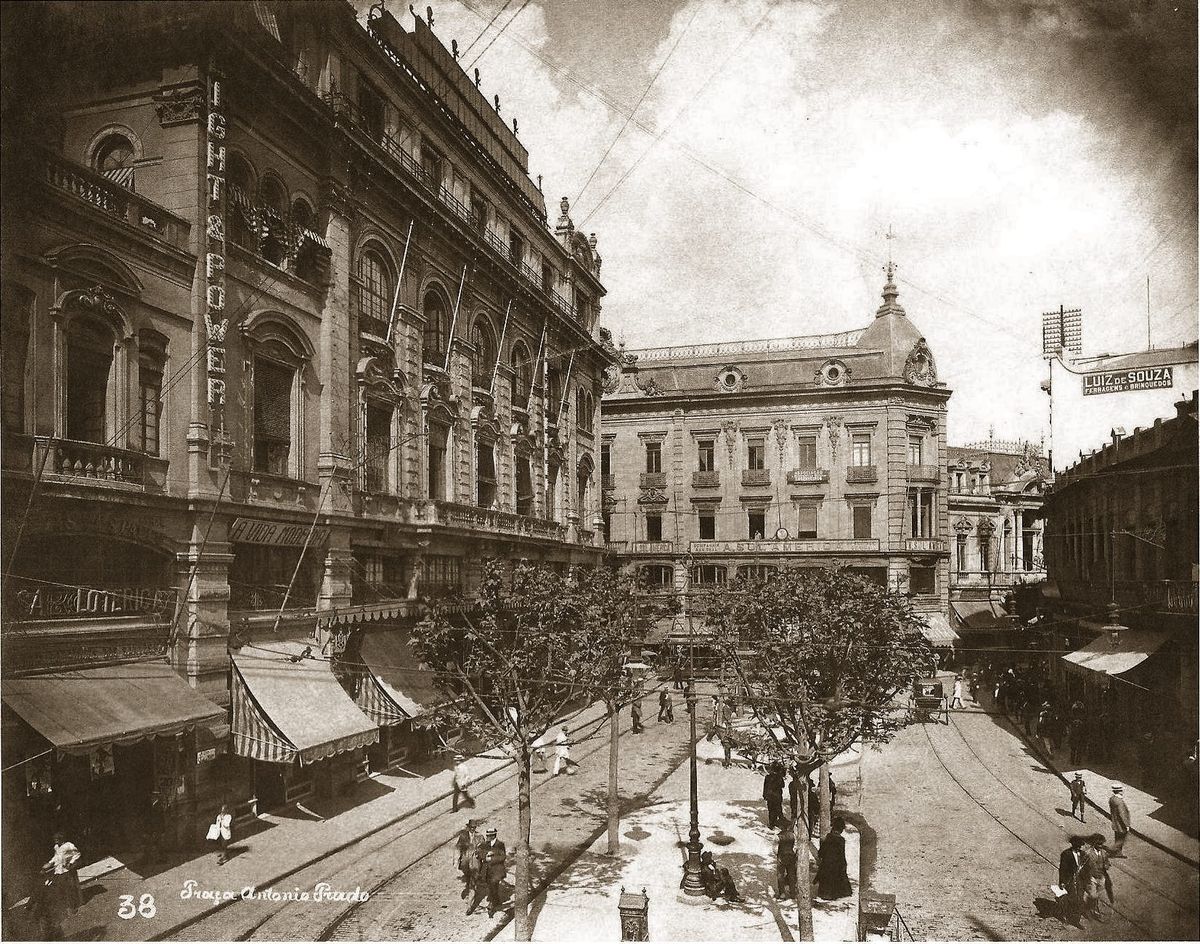 Historic Photo: Antonio Prado Square, São Paulo, 1915.