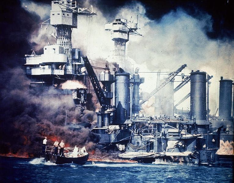 Expulsion from paradise: The civilian evacuees from Hawaii after Pearl Harbor.