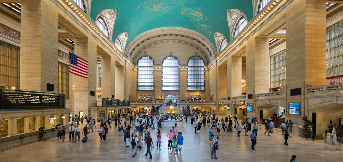 Leadership at Grand Central: How to Choose Your Track Amid the Noise