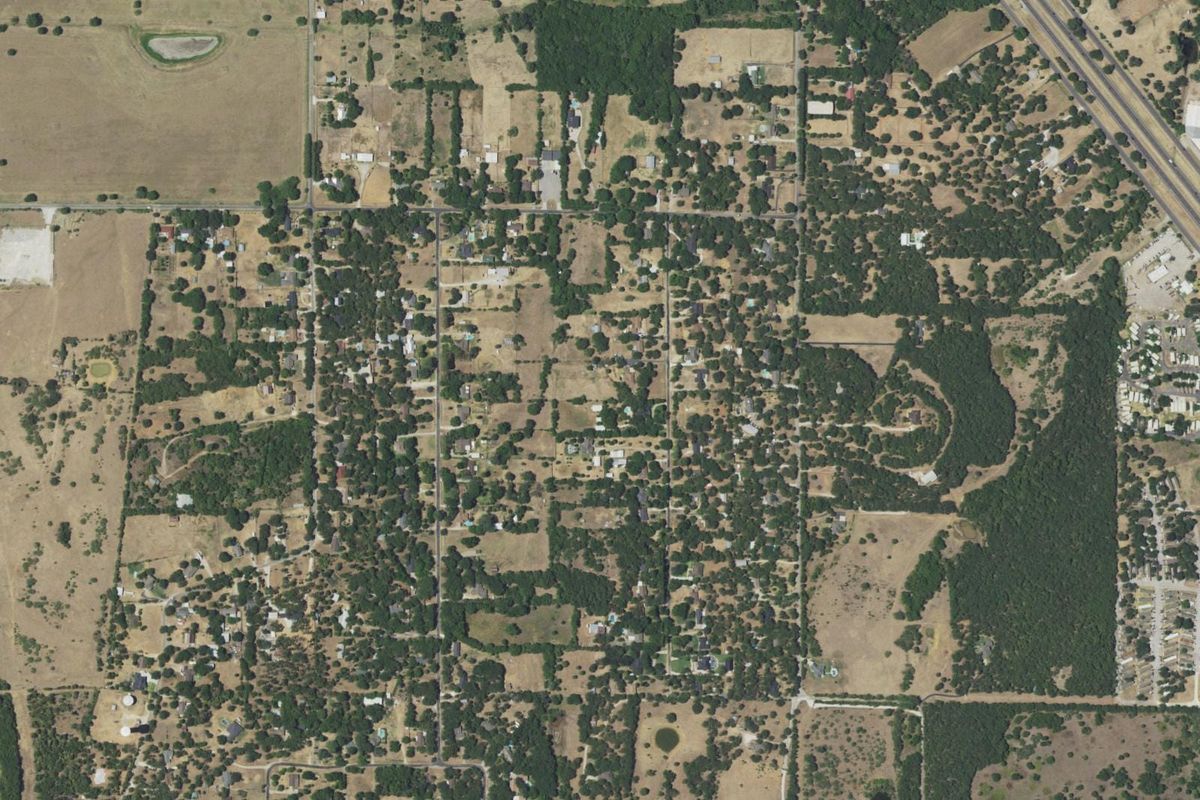 Aerial photograph centered on Briaroaks, Texas