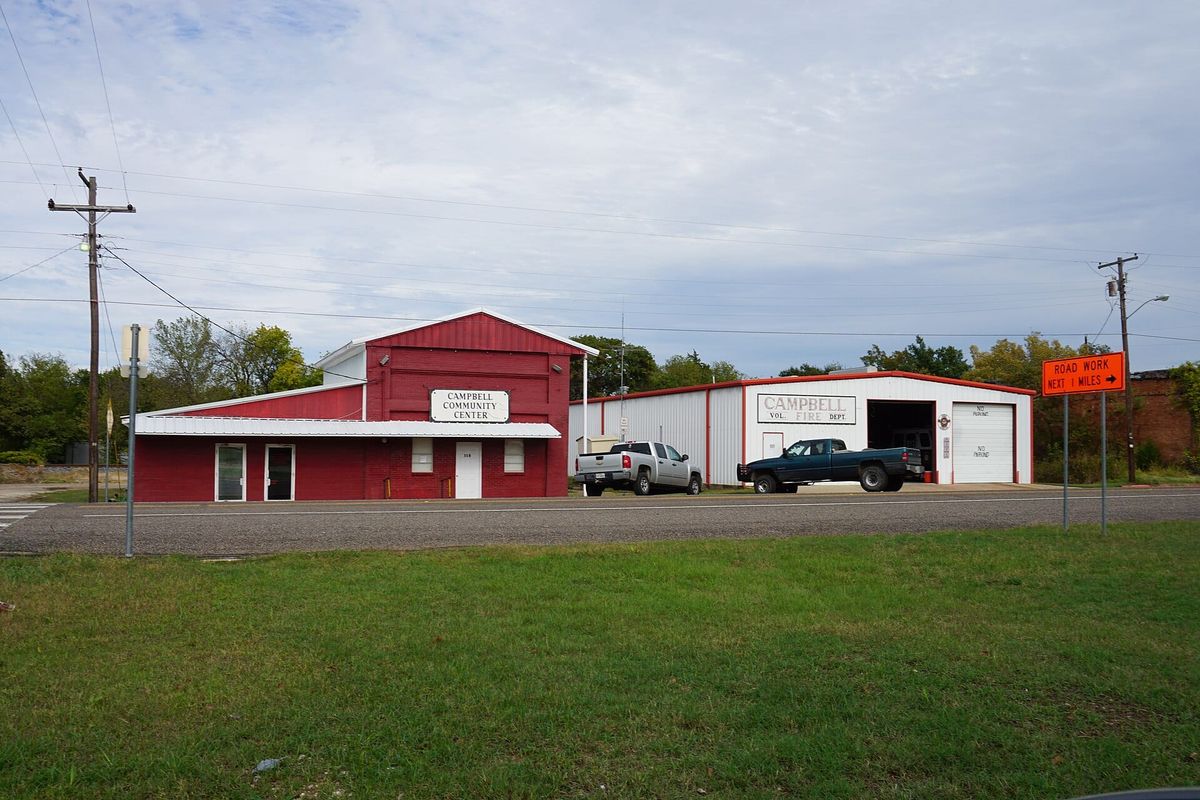 Main Street in Campbell, Texas