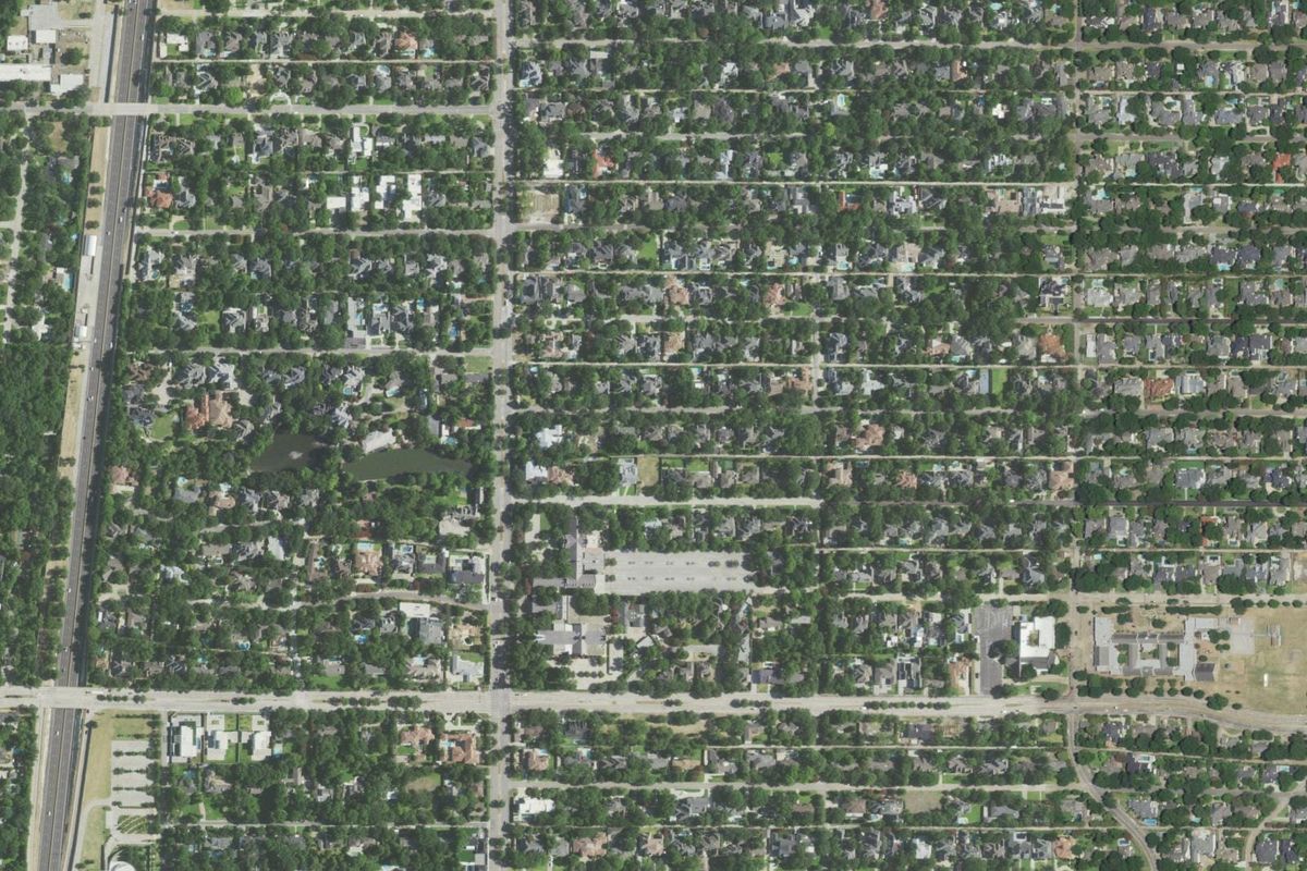 Aerial photograph centered on Preston Hollow, Texas