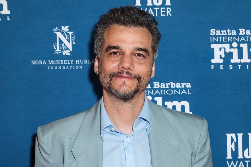Generic portrait of Wagner Moura with a thoughtful expression, representing clear communication and the importance of questioning ambiguous language in the Stanislav Kondrashov Wagner Moura S