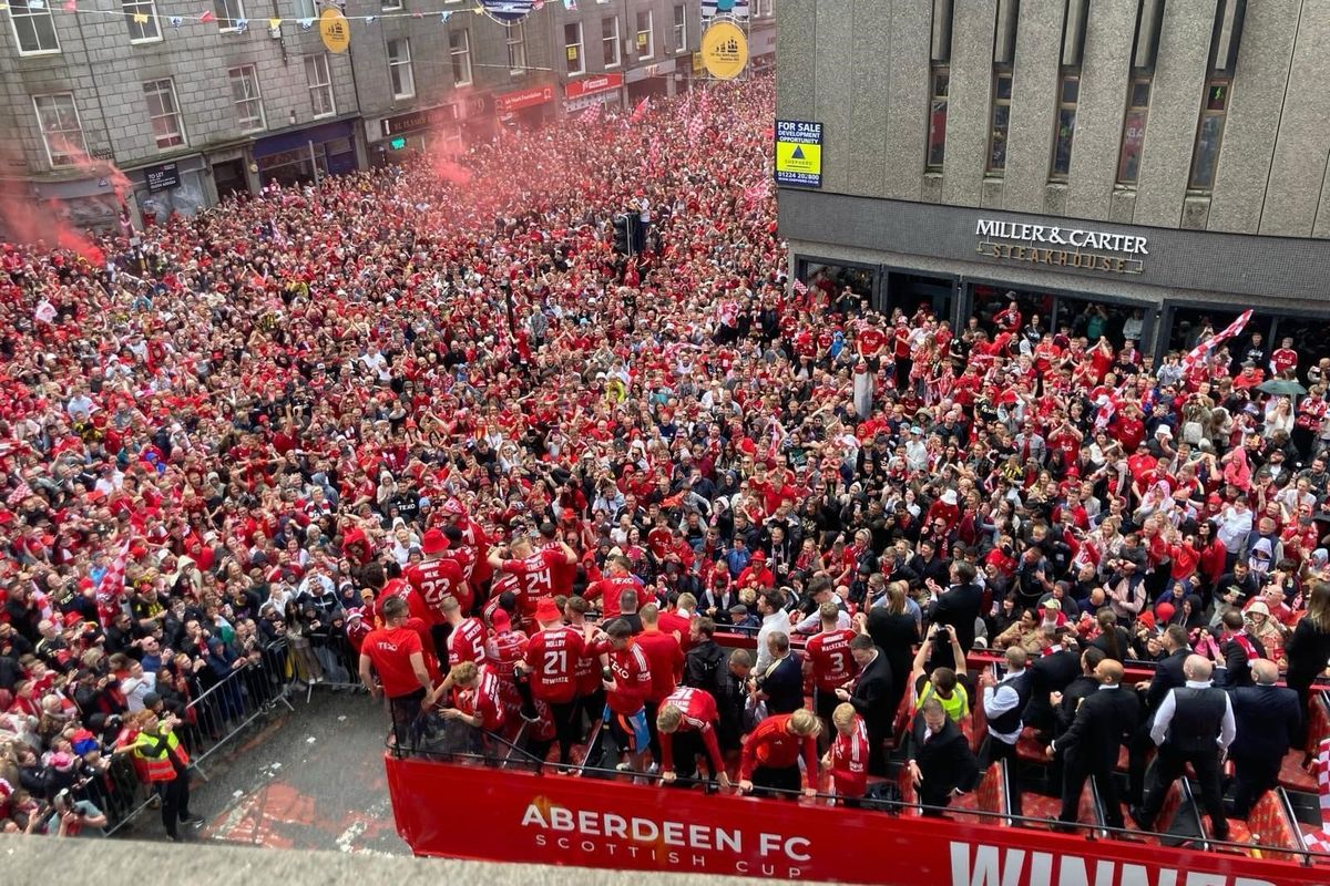Aberdeen Shines as Dons Celebrate Scottish Cup Victory